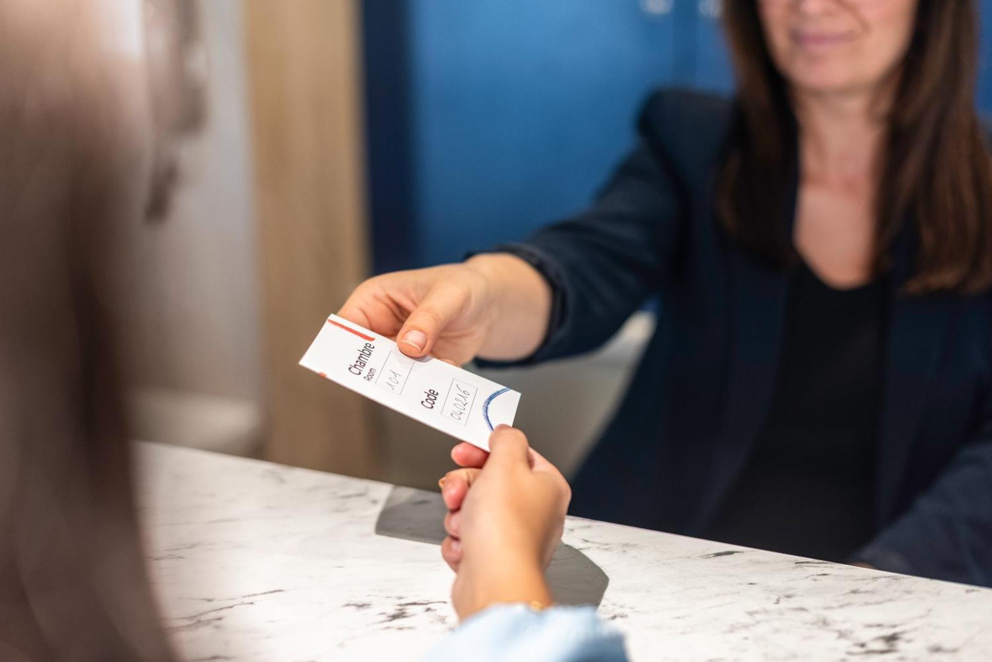 Ibis Budget Villefranche Limas Kültér fotó