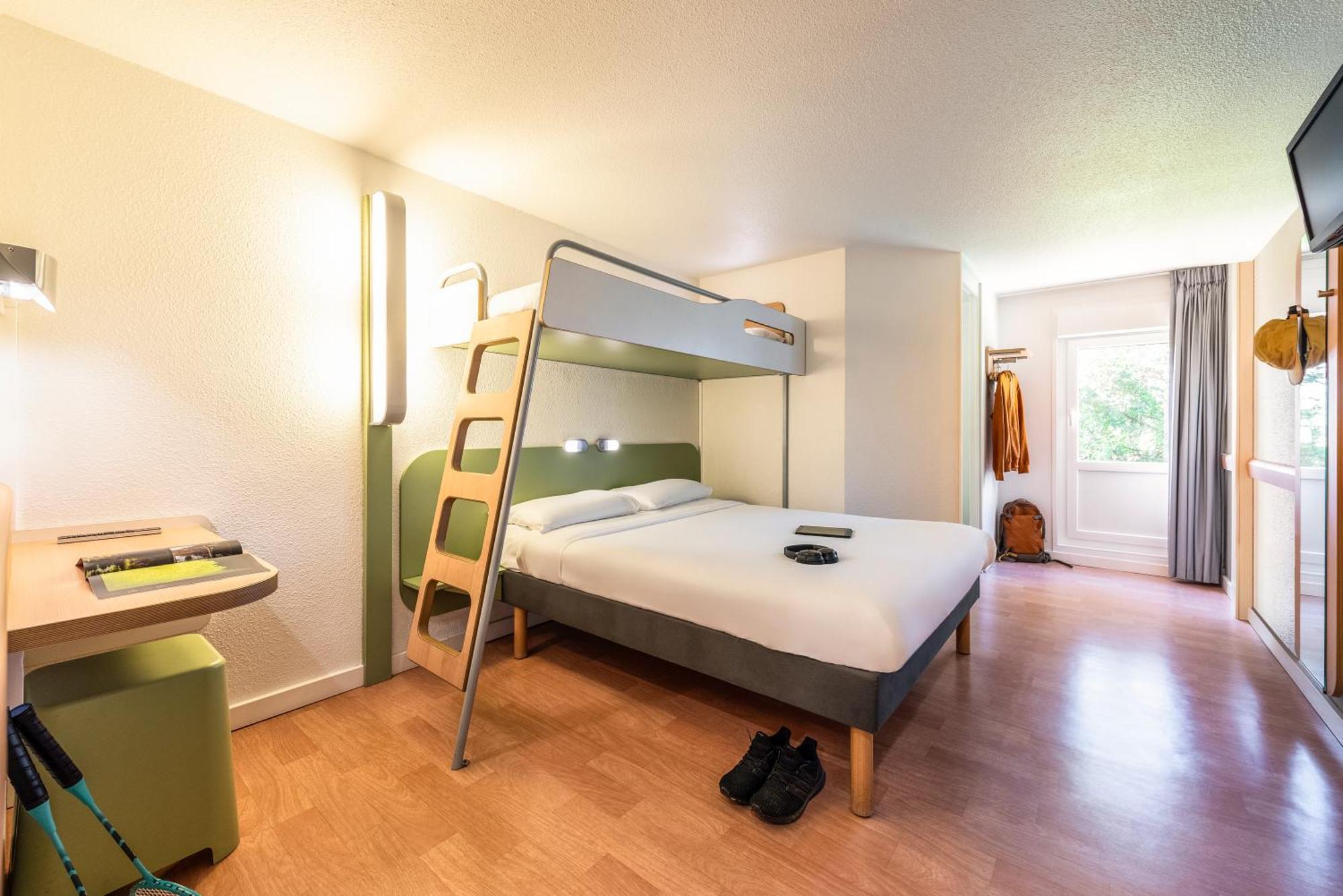Ibis Budget Villefranche Limas Kültér fotó